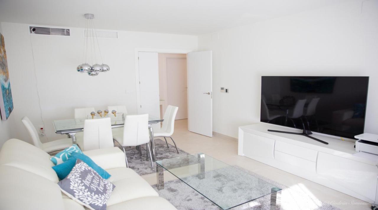 Lovely Apartment Centrally Located In 埃斯特波纳 外观 照片