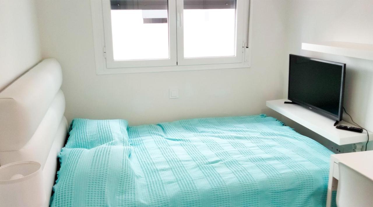 Lovely Apartment Centrally Located In 埃斯特波纳 外观 照片