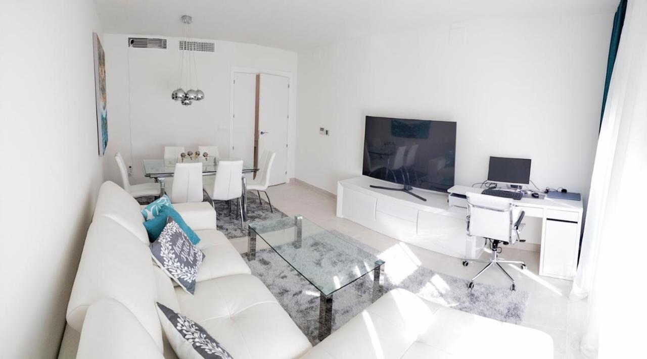 Lovely Apartment Centrally Located In 埃斯特波纳 外观 照片